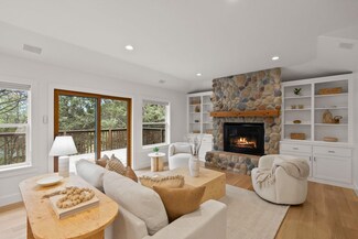 1405 NW City Heights Dr, Bend, OR 97701