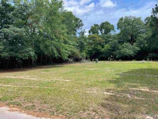 8301 Spicewood Rd, Pensacola, FL 32526