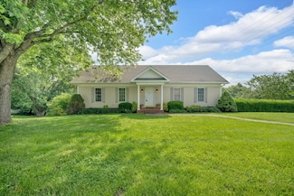 428 Beechwood Cir, Morristown, TN 37814