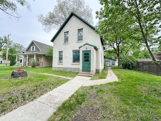 226 3rd Ave NE, Saint Cloud, MN 56304