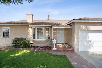 2745 E 220th St, Long Beach, CA 90810