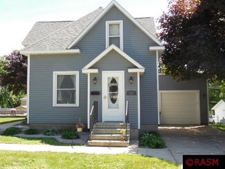 212 212 W Main St, Madelia, MN 56062