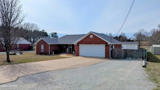 115 Harmony Ln, Henderson, TN 38340