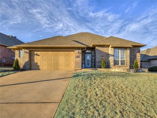 2301 Tuscan Ln, Edmond, OK 73034