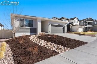 6528 Cumbre Vista Way, Colorado Springs, CO 80924