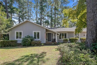 5819 Hibernia Dr, Fayetteville, NC 28314