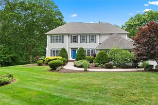 41 Leeward Ln, Groton, CT 06340