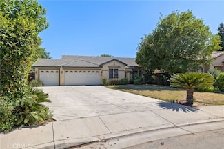 10203 Starlight Peak Dr, Bakersfield, CA 93311