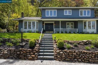 304 Lowell Ln W, Lafayette, CA 94549