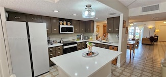2206 NE 7th St Unit 4L, Hallandale Beach, FL 33009