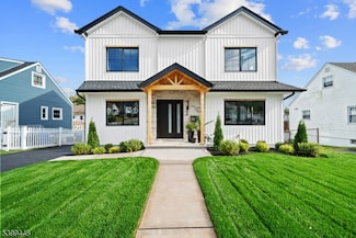 108 Harrington Rd, Clifton, NJ 07012