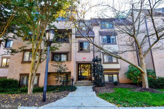 1669 Parkcrest Cir Unit 400, Reston, VA 20190