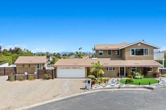 823 Bellaire Ct, El Cajon, CA 92020