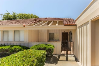 17464 Plaza Cerado Unit 83, San Diego, CA 92128