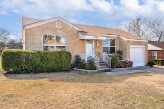 3304 View St, Fort Worth, TX 76103