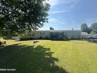 5339 Kristi Ln, Kinston, NC 28501