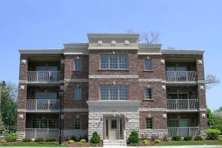401 W Pierce Rd Unit 101, Itasca, IL 60143