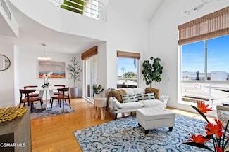 1242 9th St Unit 5, Santa Monica, CA 90401