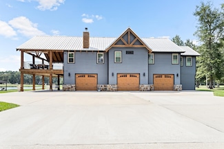 114 Water Oak, Village Mills, TX 77663