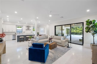 2721 Van Buren Ave, Naples, FL 34112