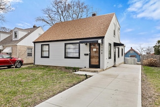 2108 S 93rd St, Milwaukee, WI 53227