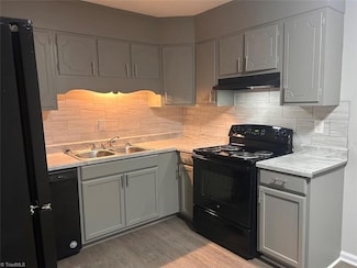 1827 Merritt Dr Unit A, Greensboro, NC 27407