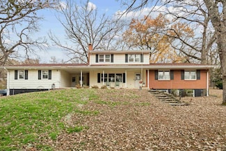 30127 Prier Rd, Dyersville, IA 52040