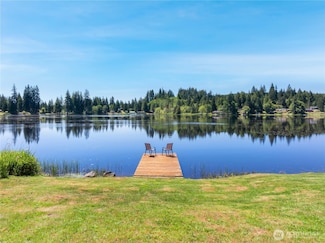 2226 W Star Lake Dr, Elma, WA 98541