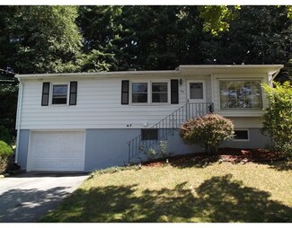 48 Sussex Ln, Worcester, MA 01602