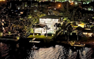 2085 Vitex Ln, North Palm Beach, FL 33408