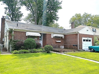 381 Baldwin Rd, Hempstead, NY 11550