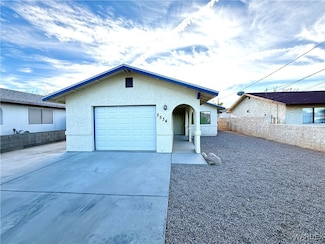 2534 Valentine Ave, Kingman, AZ 86401