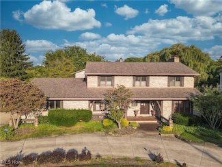 1091 Sand Run Rd, Akron, OH 44313