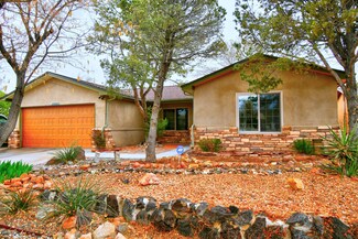 8814 Liberty Dr NE, Albuquerque, NM 87109