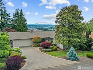 4279 133rd Ave SE, Bellevue, WA 98006