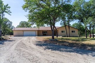 18375 Bywood Dr, Cottonwood, CA 96022
