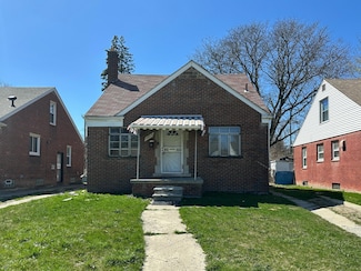 10013 Warwick St, Detroit, MI 48228