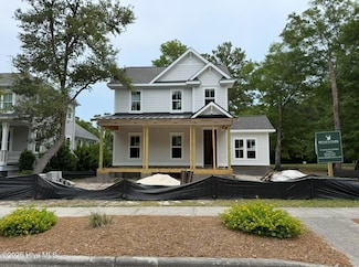 9118 E Lake Rd, Calabash, NC 28467