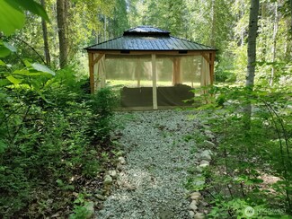 13801 Brae Burn Rd, Leavenworth, WA 98826