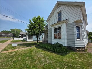709 Main St Unit 1, Eau Claire, WI 54701