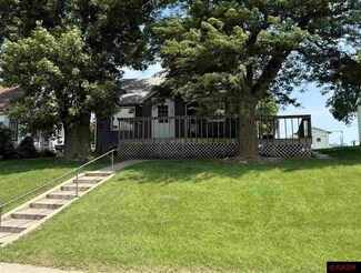 1451 1451 1st Ave, Gibbon, MN 55335