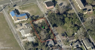 358 Fulton St, Daytona Beach, FL 32114