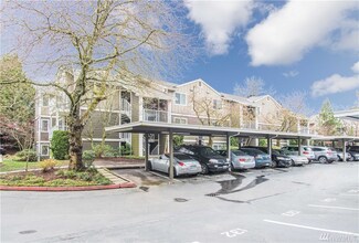 300 N 130th St Unit 3306, Seattle, WA 98133