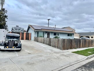896 Phoenix Ave, Ventura, CA 93004