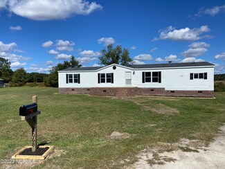 2068 Wind Song Dr, Grifton, NC 28530