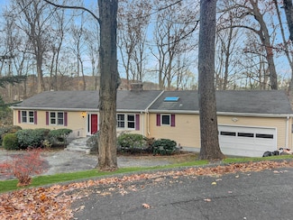 88 Rockridge Ln, Stamford, CT 06903