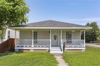 1401 Claiborne Dr, Jefferson, LA 70121