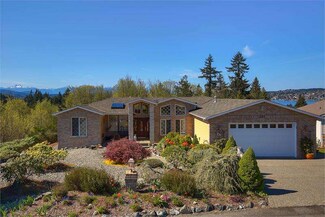 698 Tufts Ave E, Port Orchard, WA 98366