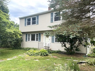 39 Green St, Abington, MA 02351