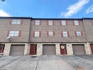 208 Stone Gate Cir, Morgantown, WV 26505